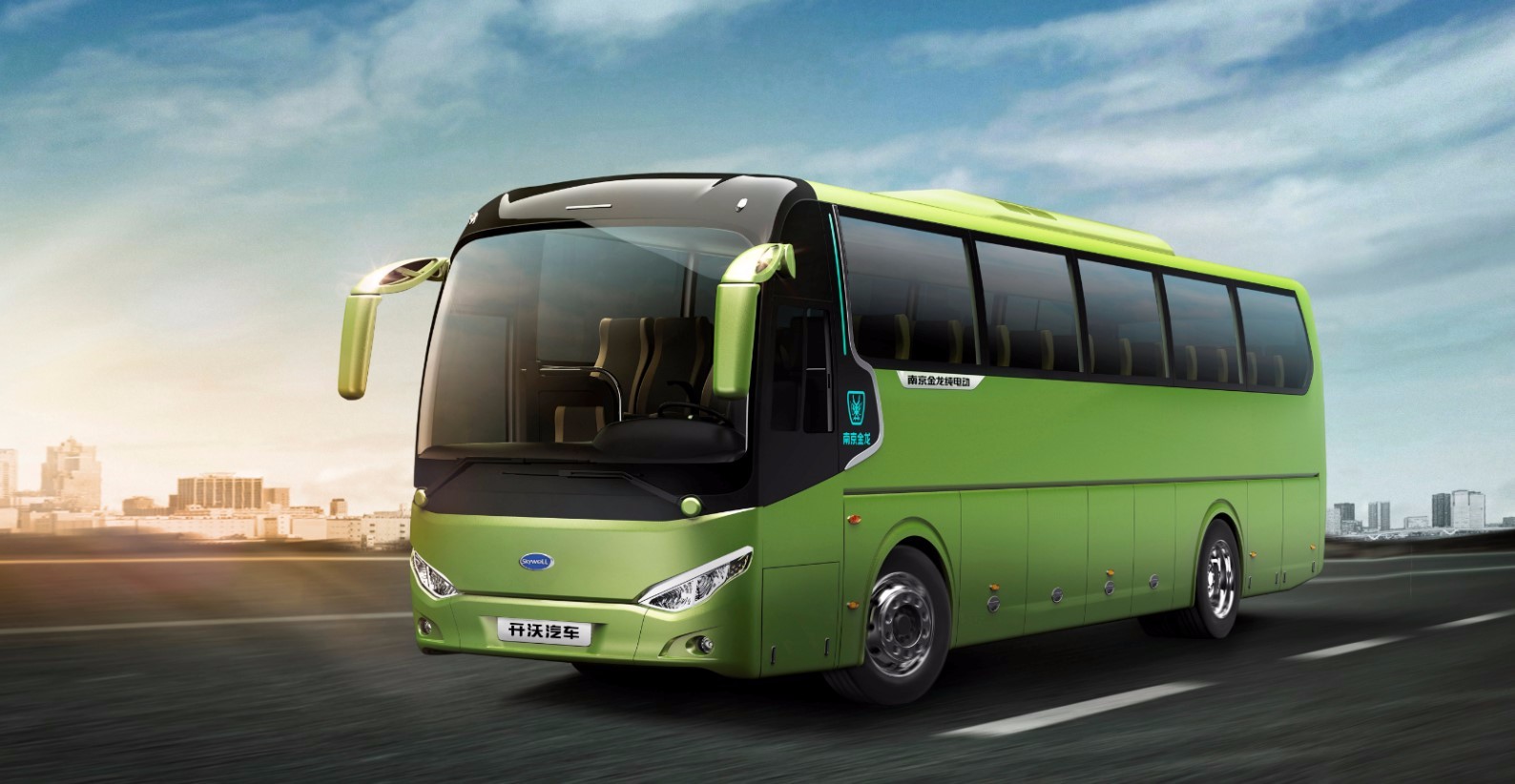 商乘并举，链动未来 南京金龙客车在新能源产业链中的多维拓展